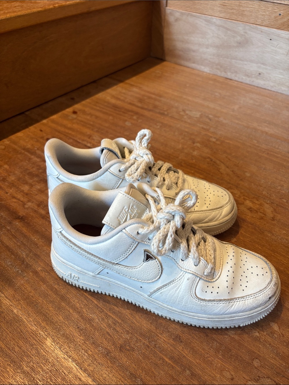 Nike White Low-Top Sneakers with Cream Laces